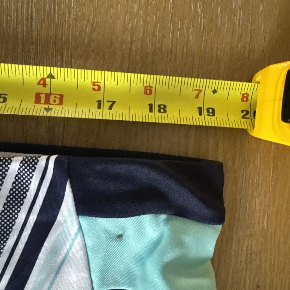 PGA TOUR Womens XL Golf Skort Geometric Stripe Aqua Navy Blue Athletic Tennis